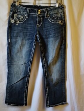 Vigoss Dark Blue Embroidered Pocket Capris